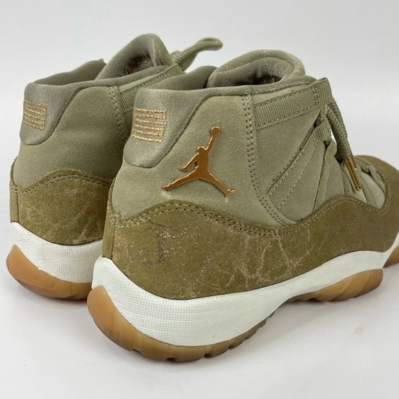 Air Jordan 11 Retro Olive & Gold AR0715-200 Size 9.5 - Picture 3 of 6